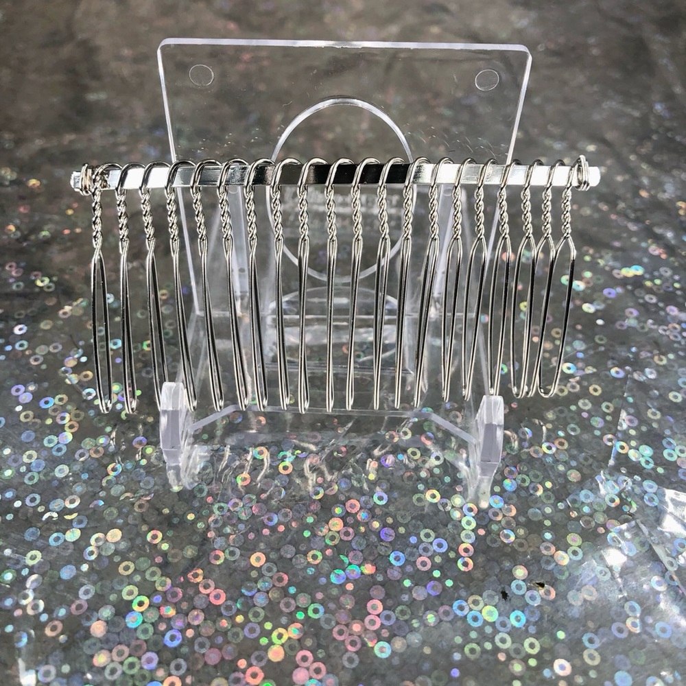 1 Silver Fairy Hair Comb ✨